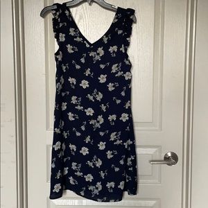 Blue flower patter dress